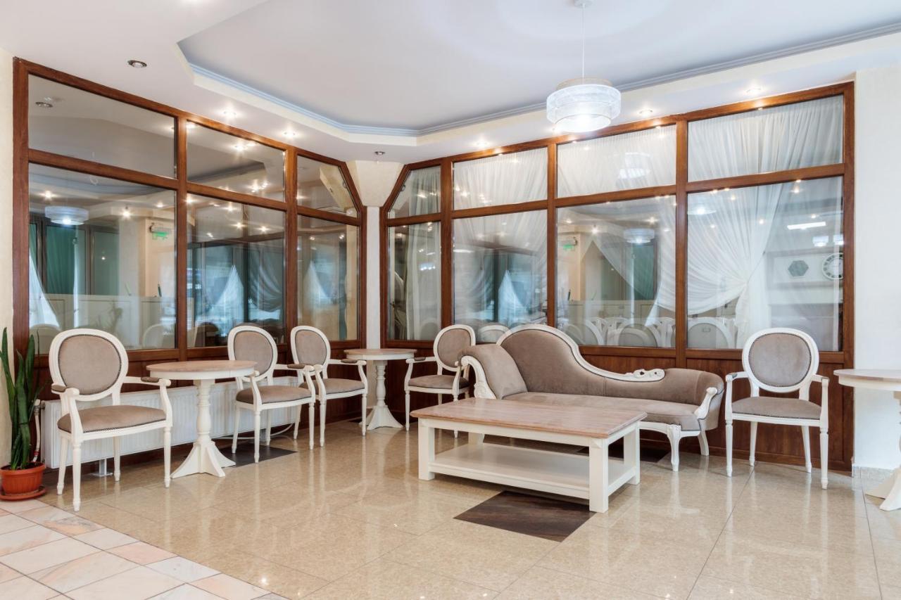 Hotel Central - Băile Olăneşti Dış mekan fotoğraf