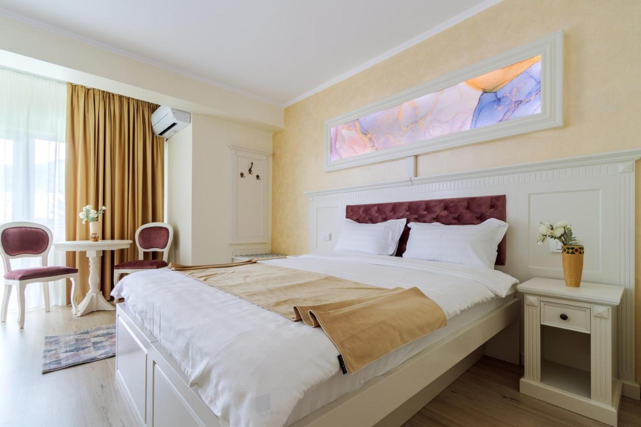 Hotel Central - Băile Olăneşti Dış mekan fotoğraf