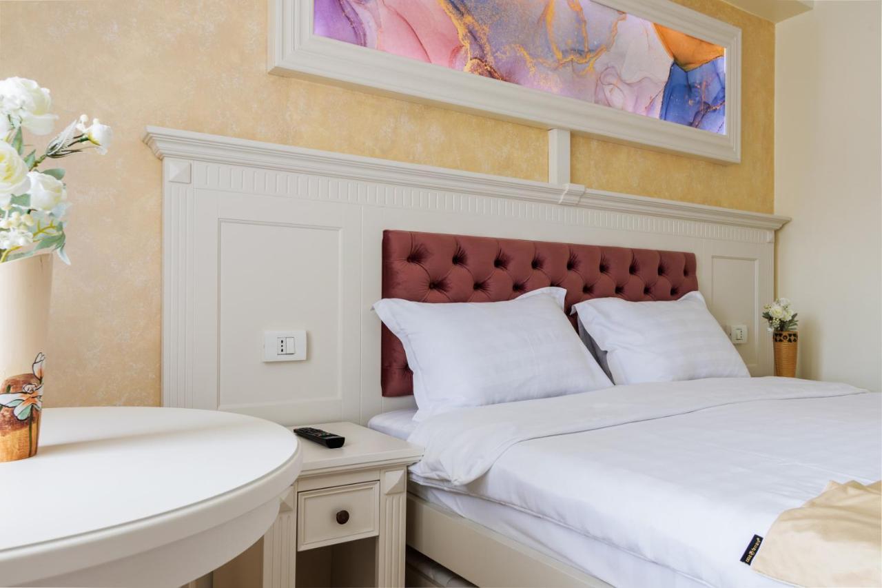 Hotel Central - Băile Olăneşti Dış mekan fotoğraf
