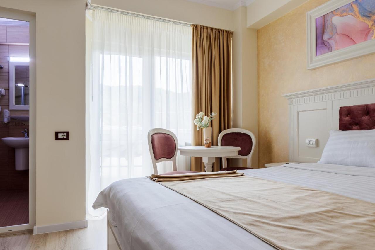 Hotel Central - Băile Olăneşti Dış mekan fotoğraf