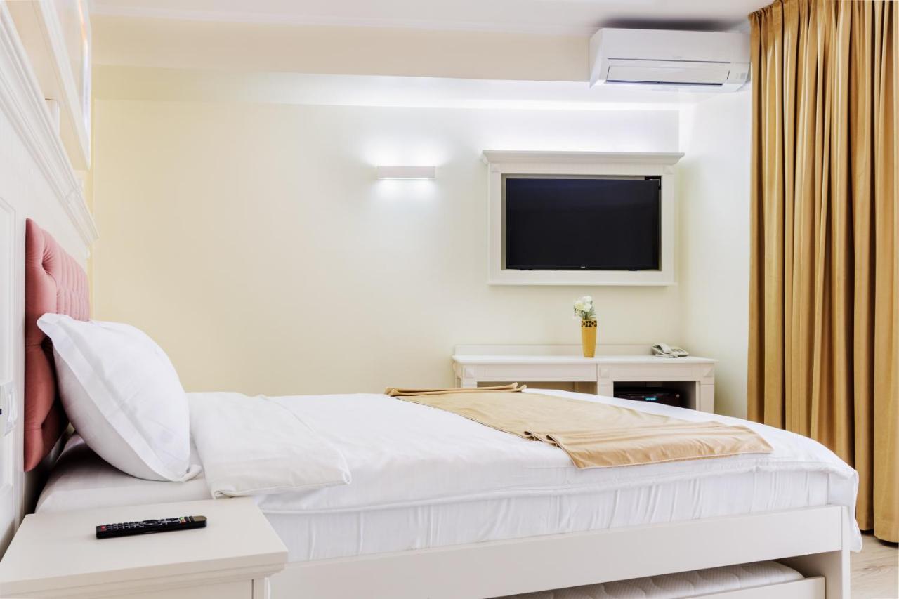 Hotel Central - Băile Olăneşti Dış mekan fotoğraf