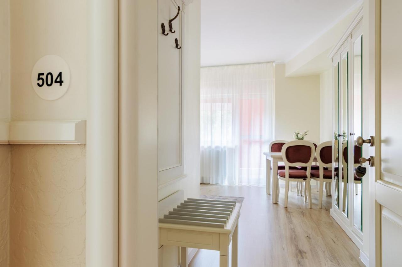 Hotel Central - Băile Olăneşti Dış mekan fotoğraf